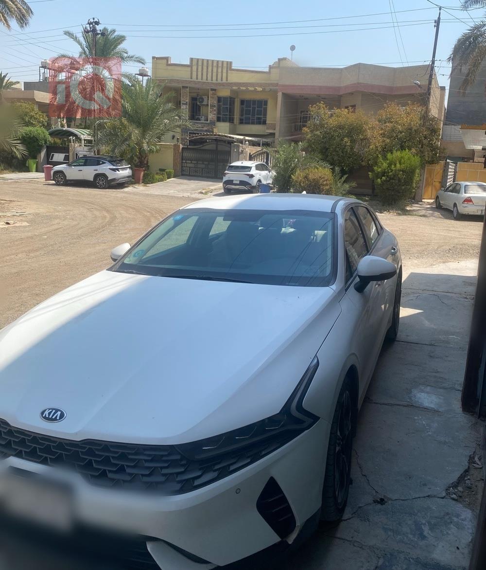 كيا K5